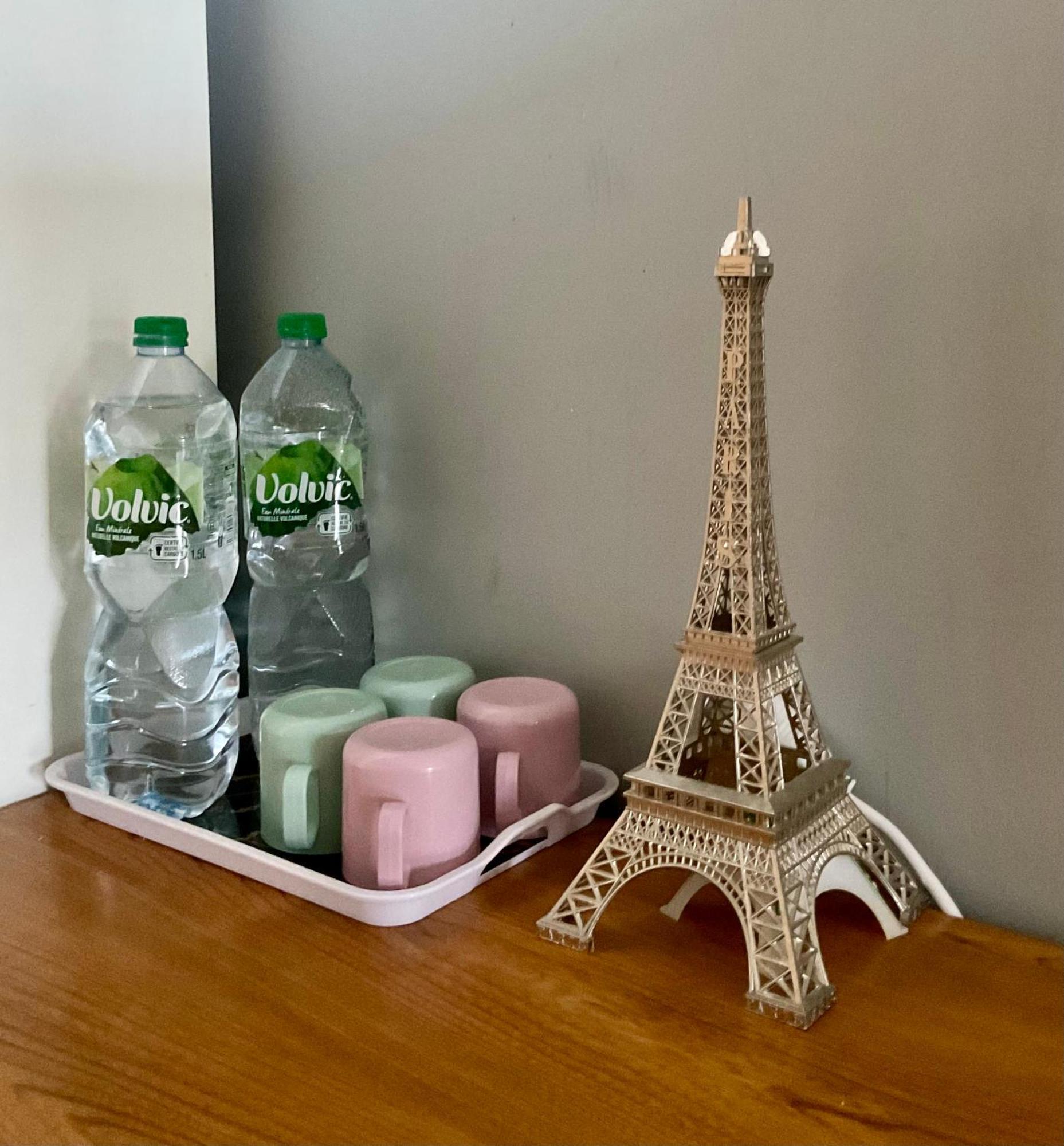 Female-Dortoir Femme -Dorm Shared Room Paris Bobigny Ngoại thất bức ảnh